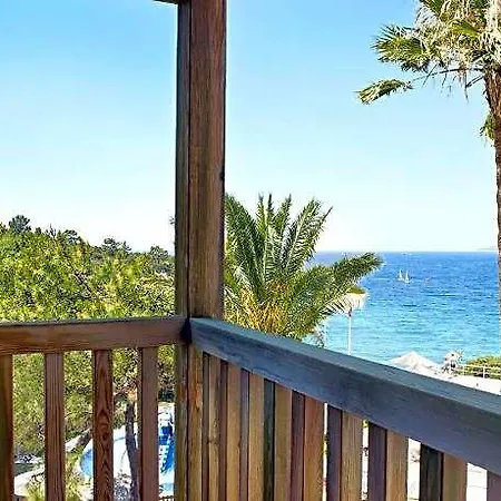 Hotel Hapimag Sea Garden 5*